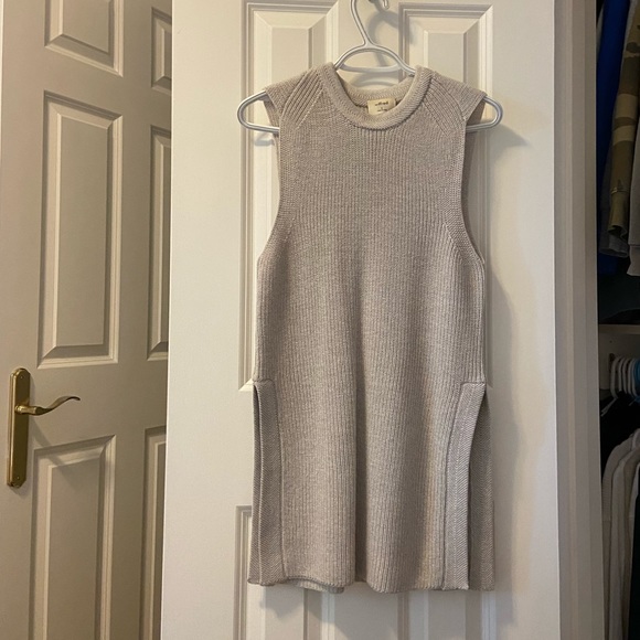 Aritzia Wilfred Palmier Sweater - Picture 3 of 5